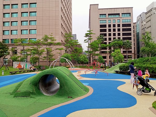城市漫遊：內湖科學園區、大港墘公園、文德三號公園、瑞陽公園1683594