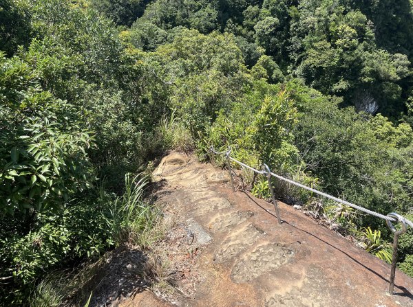[微笑山線_第九段] 2025_0914 二格山系_皇帝殿西峰2889661