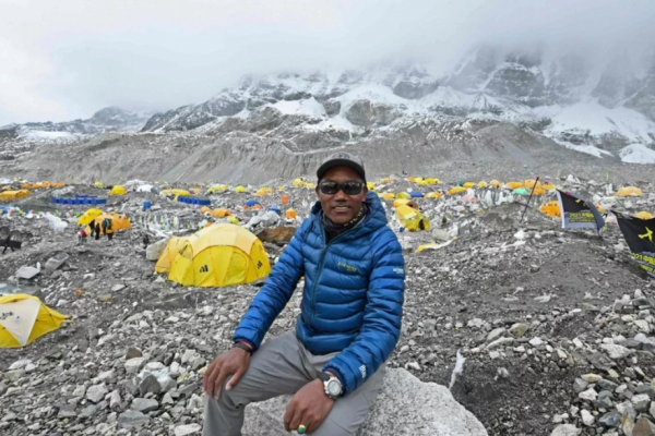 【新聞】第28度攻頂聖母峰！尼泊爾嚮導刷新世界紀錄 被封「聖母峰男人」