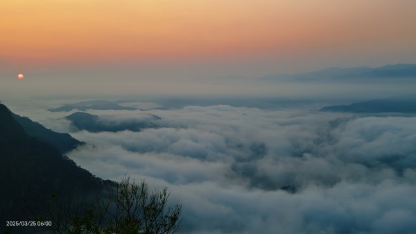 #翡翠水庫壩頂 #月亮雲海 #日出雲海 #鱷魚島雲海 3/25&2652745630