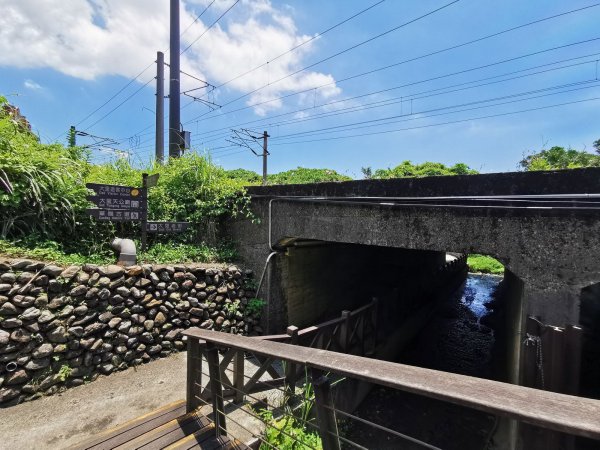 淡蘭古道北路-澳底~大里段，鎮狂風虎字碑1033808