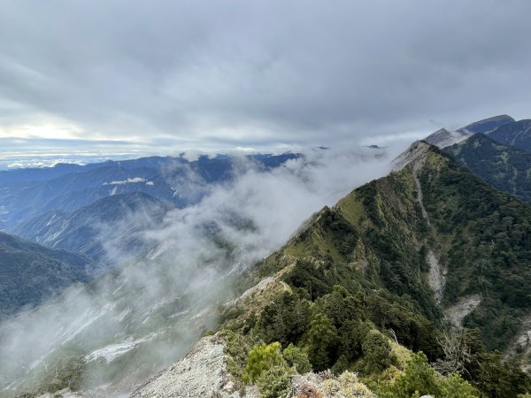 關山嶺山2204195