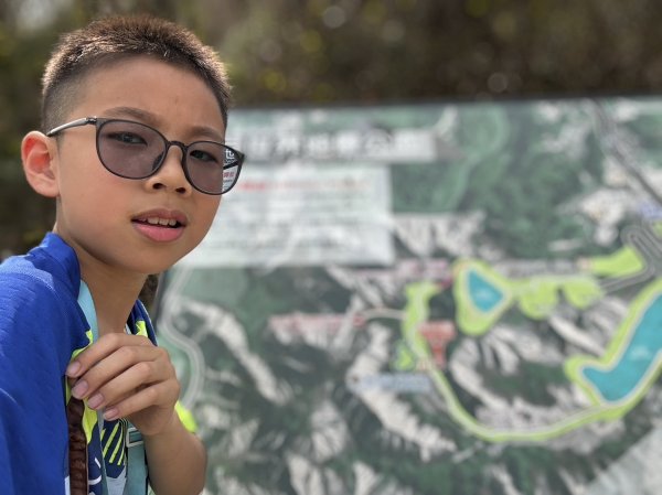 田寮月世界2403302468647