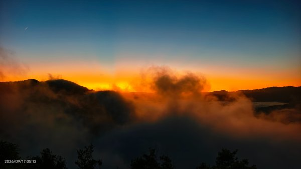 #翡翠水庫壩頂 #霞光 #日出 #雲海 9/173119401