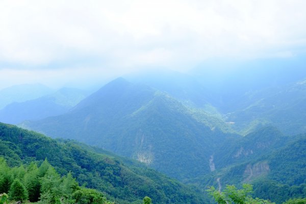 五峰天際線10-4/5  鵝公髻山1029751