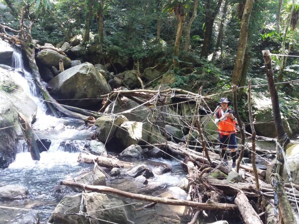 108.08.17 三峽  雲森瀑布654732