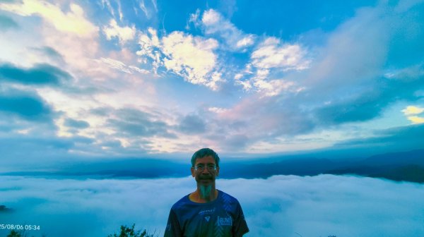 #新店四十份 #翡翠水庫壩頂 #夜景 #曙光 #雲海 #雲瀑 #藍腹鷴 8/62852915