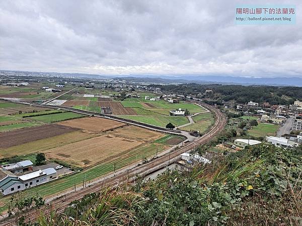 【苗栗】談文車站-鄭漢紀念步道-向日葵花田