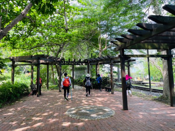 1120503_0607泰安登山步道-如光寺2142416