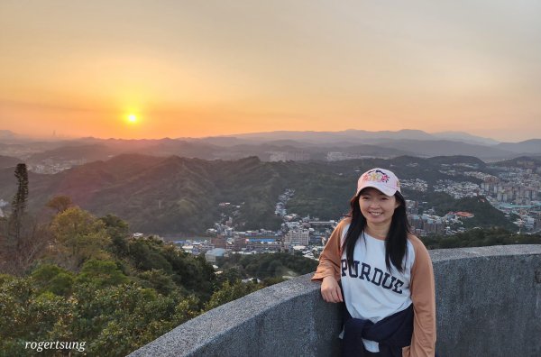 360度視野觀景小百岳-基隆紅淡山2996421