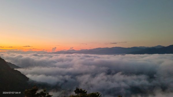 翡翠水庫壩頂星空夜景 #琉璃光雲海 &曙光 #觀音圈 7/72545310