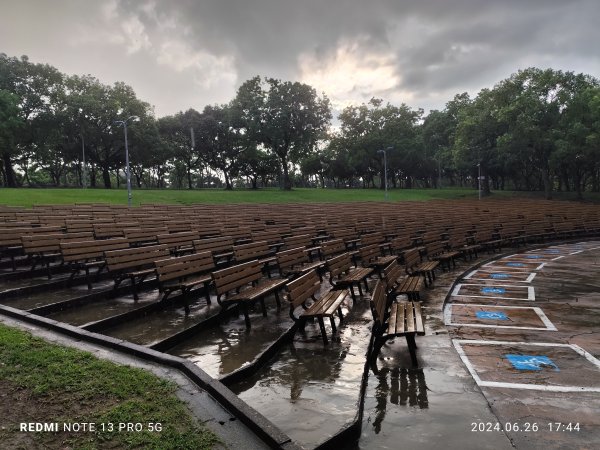 大安森林公園、寧夏夜市、士林夜市【走路趣尋寶】【臺北健走趣】2536327