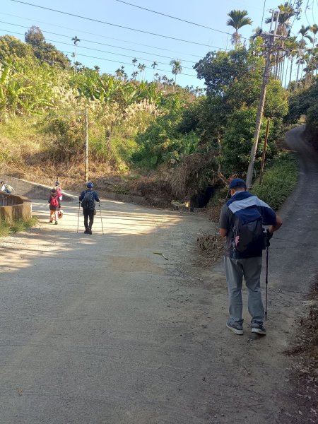 穿霧隘勇線-中三鹿