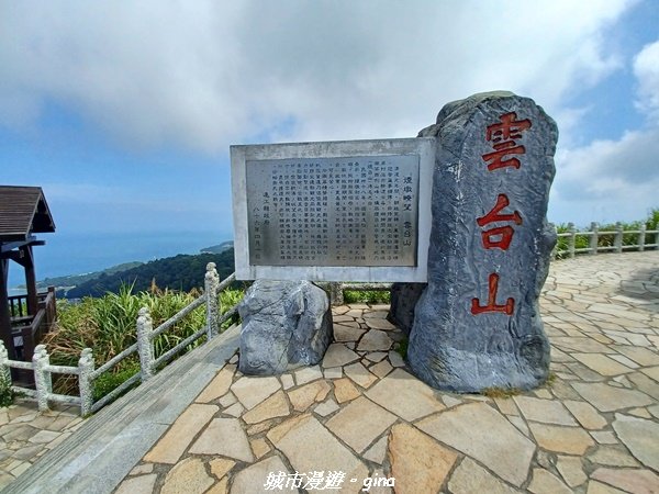 【馬祖南竿】戰地風光。 八八坑道x北海坑道x 大漢據點x南竿第一高峰雲台山步道