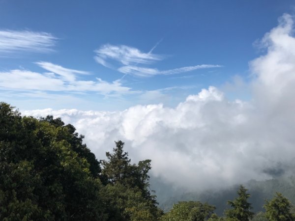 稍來南峰上稍來山遠看鳶嘴山714503