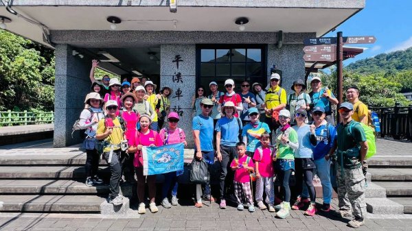 🌈9/19(六)平溪~孝子山.普陀山.慈母峰-嶺腳瀑布-十分老街🌈
