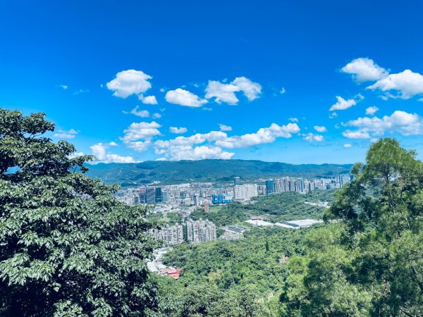 20250928 九五峰-拇指山-象山2903915