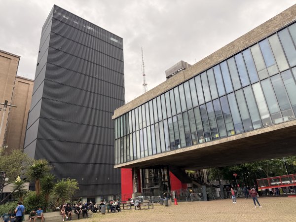 [紐約馬之行-73] 2025_1116 聖保羅藝術博物館2957121