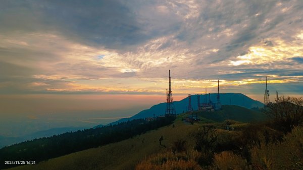 陽明山再見差強人意的 #雲瀑 #觀音圈 #霧虹 ？10/272653729