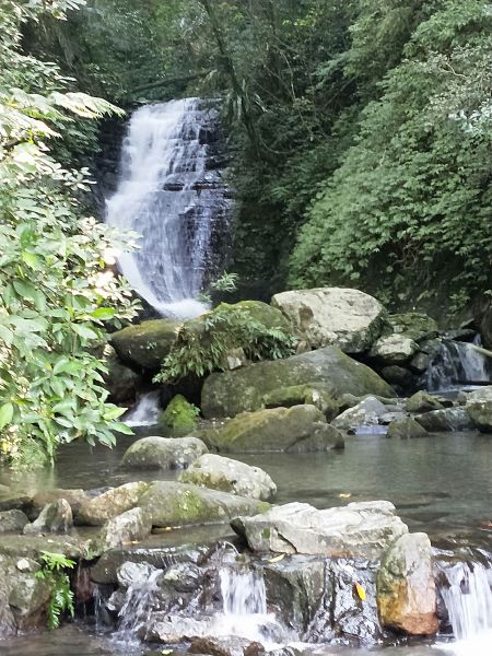 五峰旗瀑布步道353327