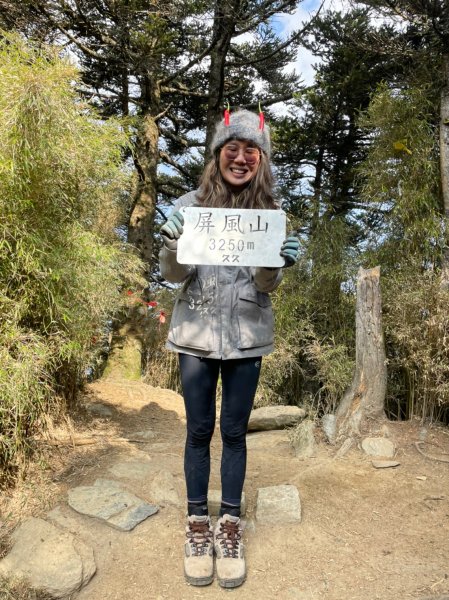 2021-03-28屏風山單攻，111.2K最新登山口去與回1337747