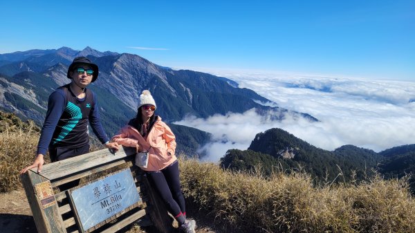 一日【畢祿山】&【鋸山】縱走【畢鋸縱走】#單攻【中橫四辣】 2022/02/27