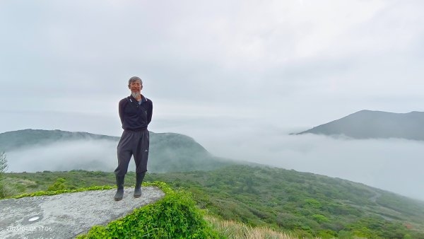 大屯山琉璃光雲海&雲瀑4/52472841