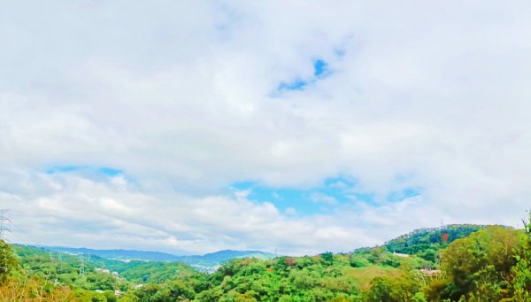 寶山第二水庫步道，坡度平緩， 可居高臨下欣賞新竹之美1615672