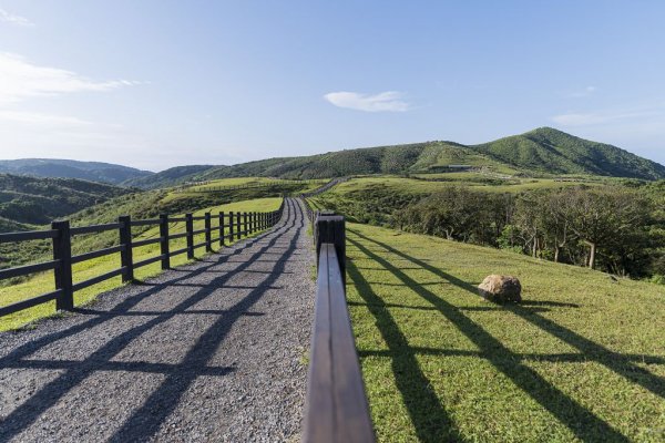 擎天崗.金包里大道(北段).日人路1086376