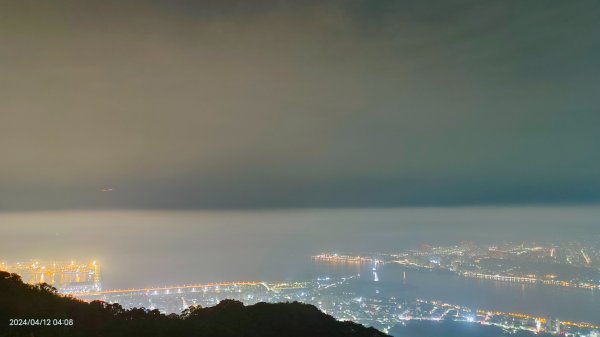 晨霧瀰漫的觀音山2476147