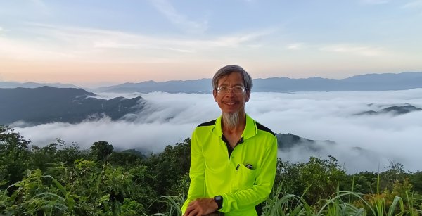 石碇趴趴走追雲趣 - 夜景 #琉璃光雲海流瀑 & 曙光火燒雲 & 藍天 #雲海流瀑 7/1&102539216