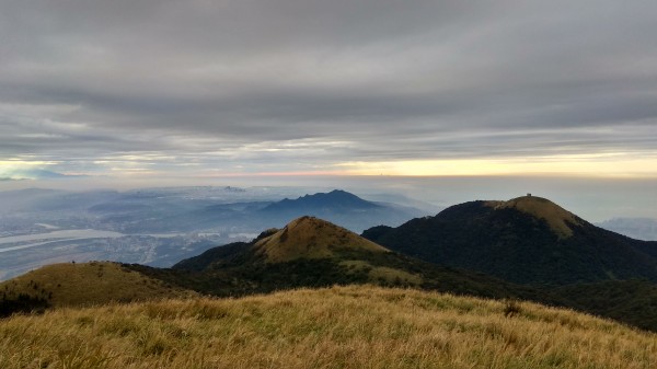 大屯山霧霾252262