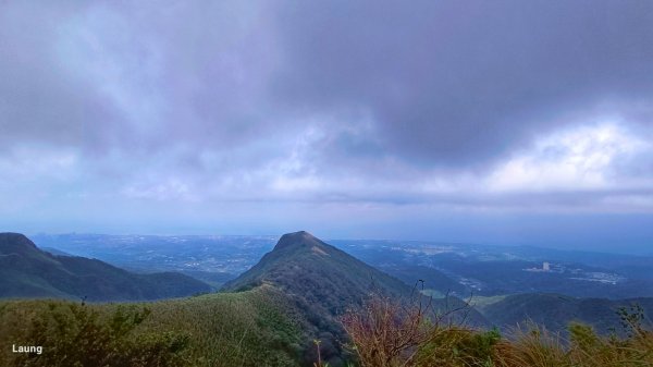 小觀音山群峰大O 112.01.292011839