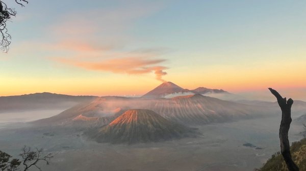 印尼爪哇火山Mt.Bromo Mt.Ijen.塞武瀑布3117937