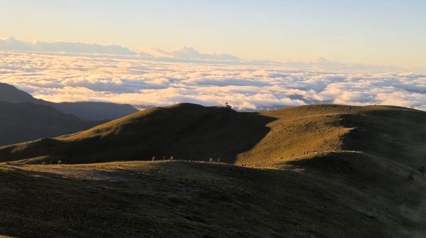 深秋綺麗山景和雲海的饗宴戒茂斯上嘉明湖山遊記2947331