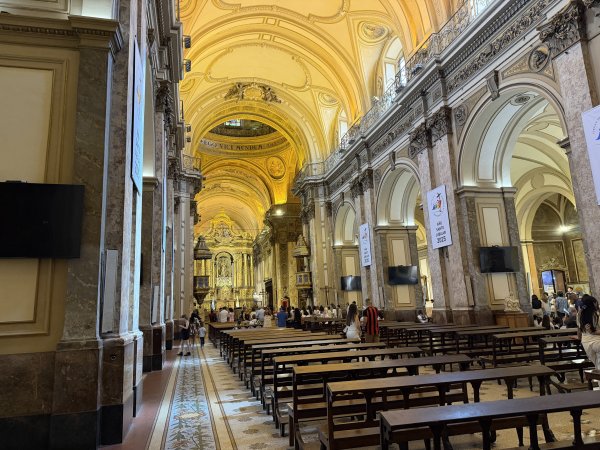 [紐約馬之行-55] 2025_1114 布宜諾斯艾利斯主教座堂2953537