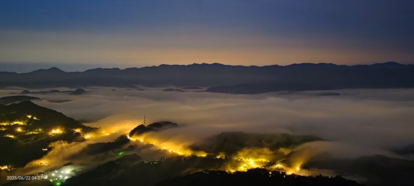 二格山 #琉璃光 #雲海流瀑 #雲瀑 #火燒雲 #日出 6/222817094