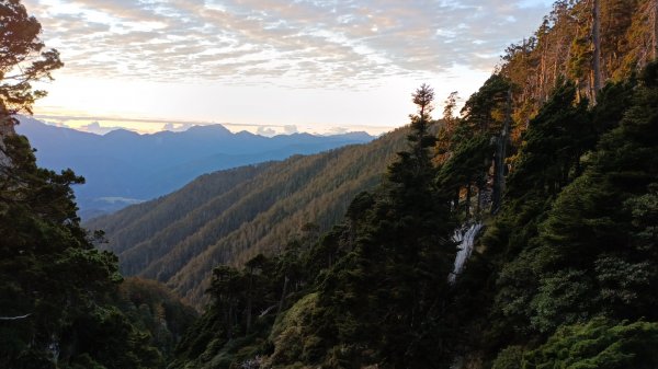 志佳陽上雪山單攻大劍山順撿高山268全壘打2021年10月16日1490902