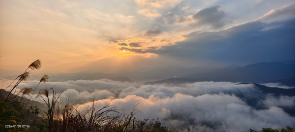 #翡翠水庫壩頂 #雲海 #日出 #陽明公園 #夕陽1/92979361