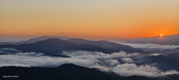 #石碇後山 #日出 差強人意 #雲海 首登 #赤腳蘭山 #670峰 9/193119690