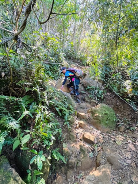 溪州公園走溪州山經水中土地公出慈湖3120990