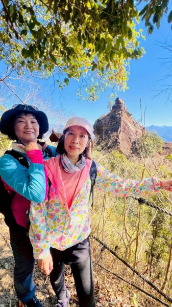 🌈1/4(日)來趣梅嶺~竹子尖山-獵鷹尖-一線天~梅子雞風味餐✨FB：熊熊趴爬走🌈2976838