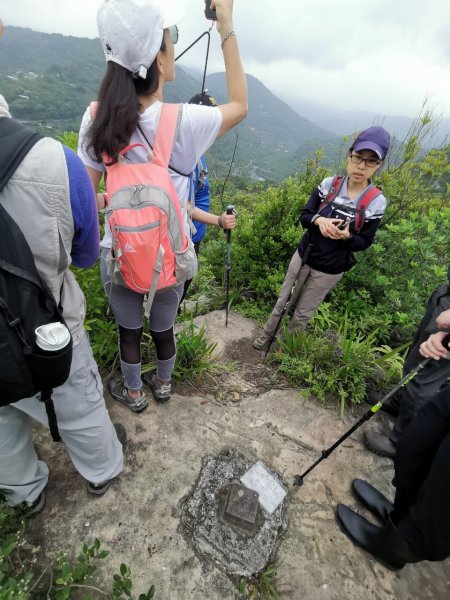 雙獅縱走(內湖獅頭山到士林獅頭山)2377805