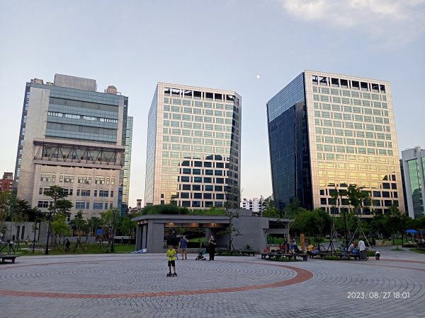 內湖大港墘、文德二號、文德三號、瑞陽、碧湖公園；宏匯瑞光、港富廣場【走路趣尋寶、健康大穀東】2269797