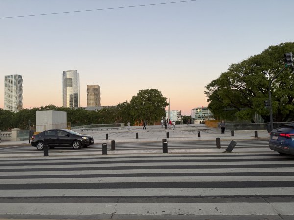 [紐約馬之行-63] 2025_1114 馬爾維納斯群島紀念碑2954453