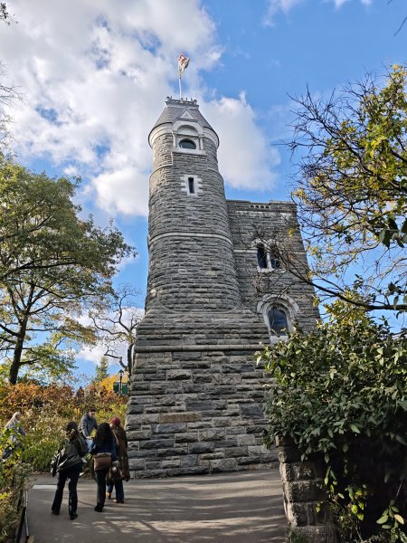 [紐約馬之行-13] 2025_1101 中央公園-眺望台城堡2945192