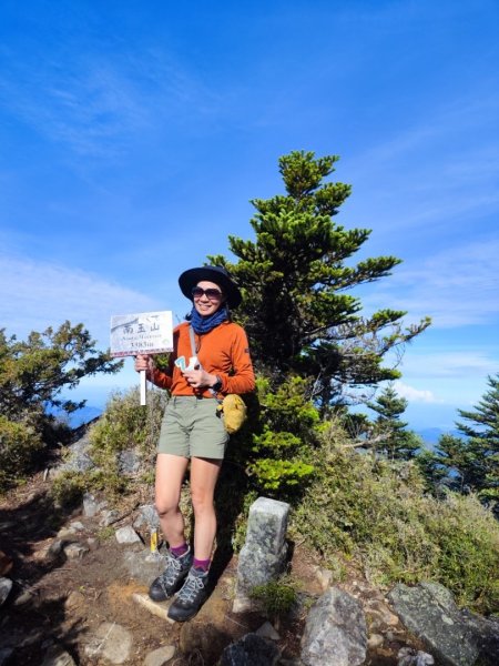 玉山群峰前五峰後四峰2610654