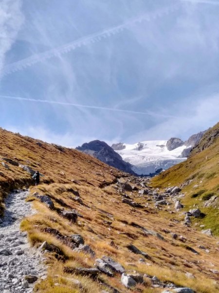 瑞士馬特杭峰的右臉：Schönbielhütte 步道2633653