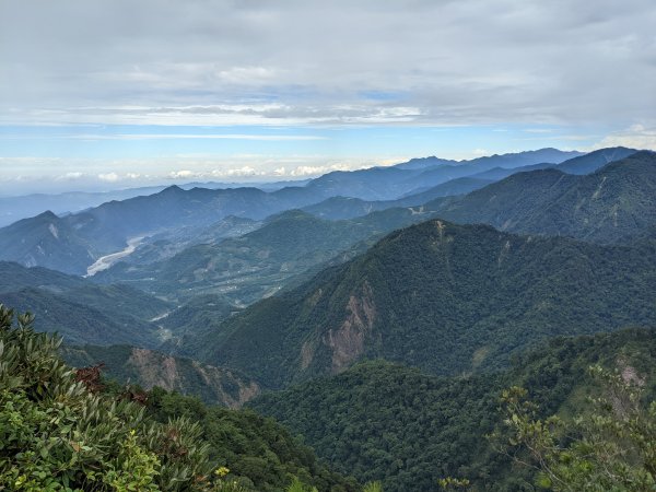 鳶嘴山稍來山1885875