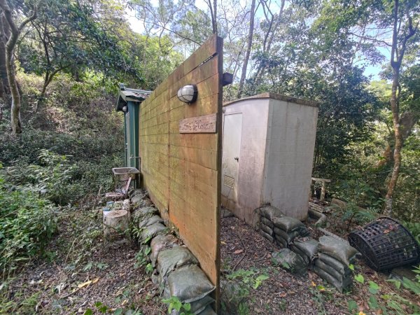 盆貿里山三盆連走2749581